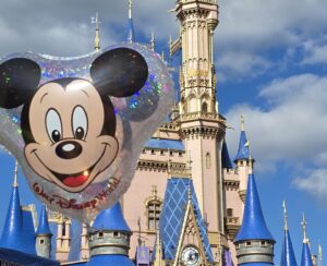 WhatsApp-Image-2026-02-21-at-20.39.46-scaled-e1771717519883-300x244 Primeira viagem para Orlando: guia completo 2026 | Te Leva na Viagem